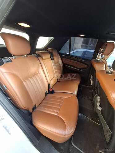 Mercedes ML 350 4MATIC 2010, 160,000 km - 3.5 l - Bakı