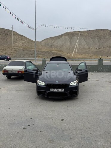 BMW 528-2