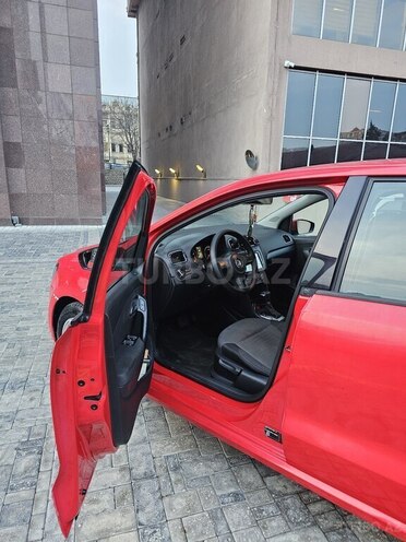 Volkswagen Polo 2010, 310,000 km - 1.4 l - Bakı