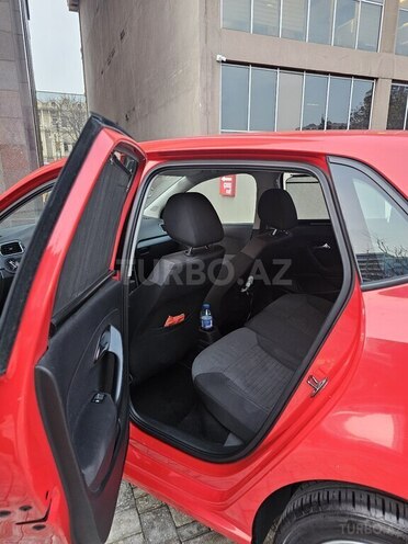 Volkswagen Polo 2010, 310,000 km - 1.4 l - Bakı