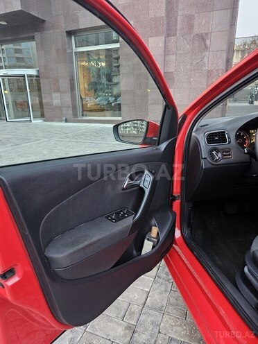 Volkswagen Polo 2010, 310,000 km - 1.4 l - Bakı