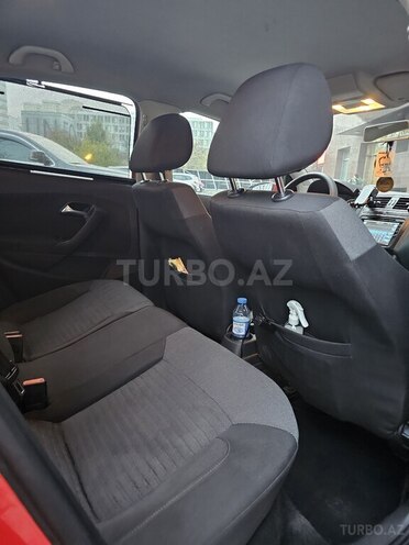 Volkswagen Polo 2010, 310,000 km - 1.4 l - Bakı