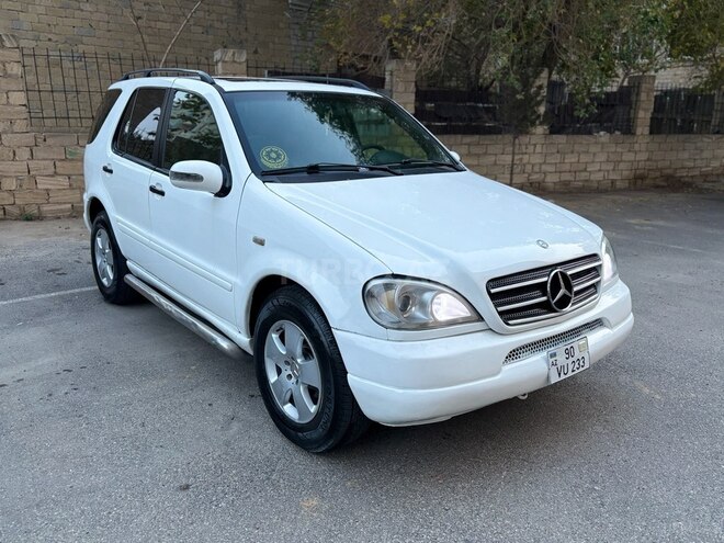 Mercedes ML 320 1999, 191,000 km - 3.2 л - Bakı