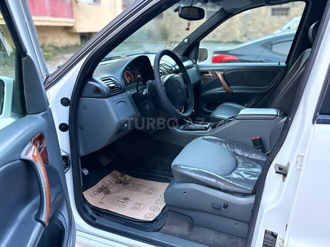Mercedes ML 320 1999, 191,000 km - 3.2 л - Bakı