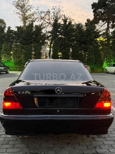 Mercedes C 220 1998, 290,000 km - 2.2 l - Bakı