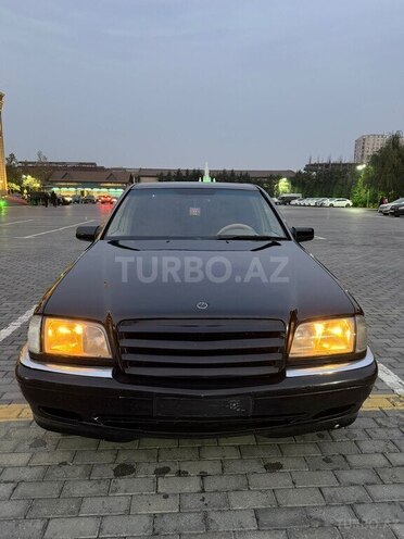 Mercedes C 220 1998, 290,000 km - 2.2 l - Bakı