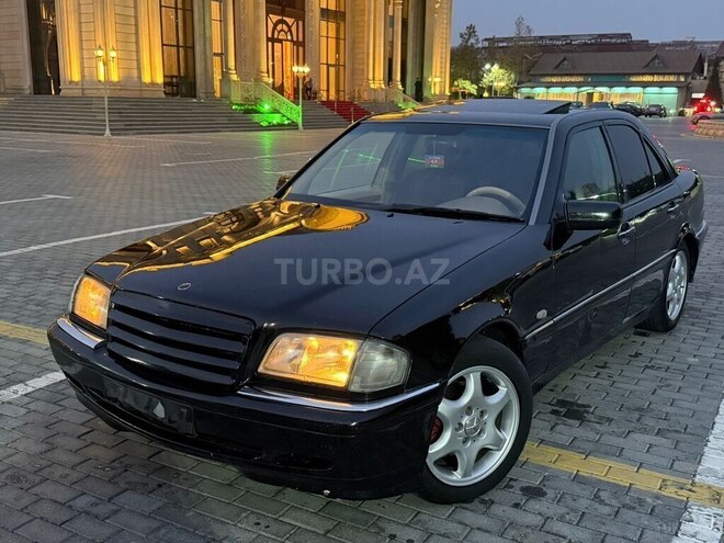 Mercedes C 220 1998, 290,000 km - 2.2 l - Bakı