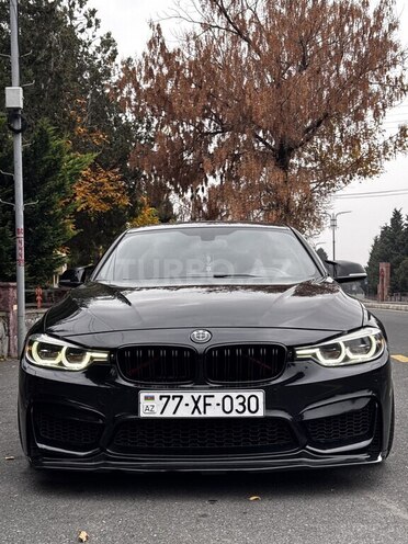 BMW 328 2016, 242,912 km - 2.0 l - Qax