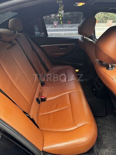 BMW 328 2016, 242,912 km - 2.0 l - Qax