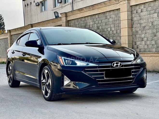 Hyundai Elantra 2019, 118,000 km - 2.0 l - Bakı