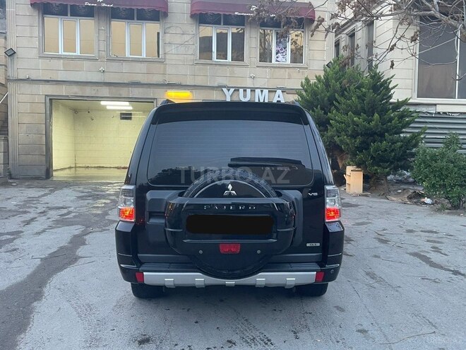 Mitsubishi Pajero 2013, 242,000 km - 3.2 l - Bakı