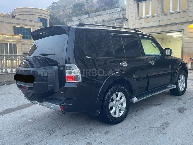 Mitsubishi Pajero 2013, 242,000 km - 3.2 l - Bakı