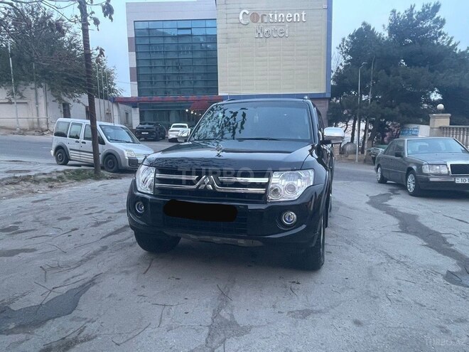 Mitsubishi Pajero 2013, 242,000 km - 3.2 l - Bakı