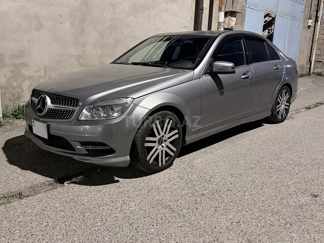 Mercedes C 250 4MATIC 2011, 320,000 km - 2.5 l - Bakı
