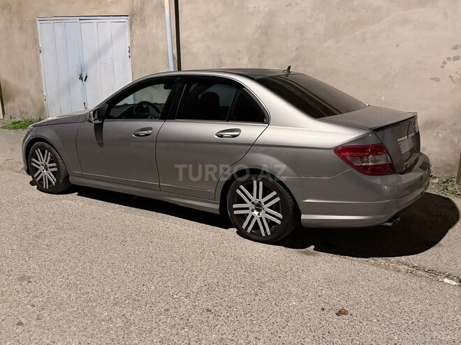 Mercedes C 250 4MATIC 2011, 320,000 km - 2.5 l - Bakı