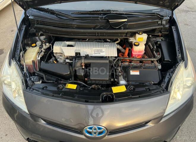 Toyota Prius 2013, 229,000 km - 1.8 l - Bakı