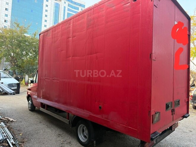 Mercedes Sprinter 413 2002, 297,570 km - 2.2 л - Bakı