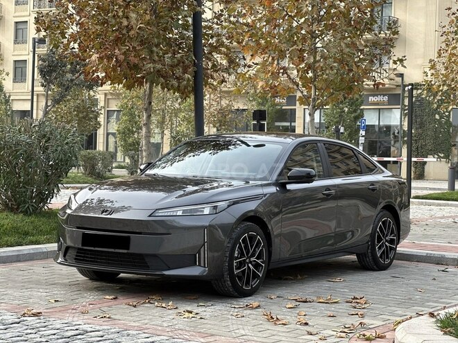 Changan Qiyuan A05 2025, 24,000 km - 1.5 л - Bakı