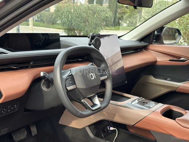 Changan Qiyuan A05 2025, 24,000 km - 1.5 л - Bakı