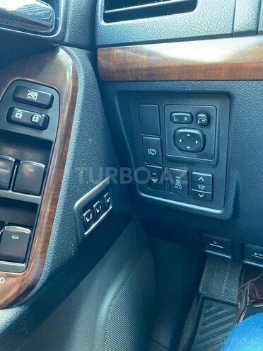 Toyota Land Cruiser Prado-18