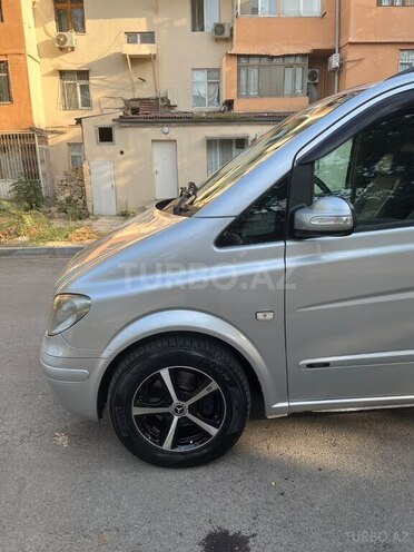 Mercedes Viano 2004, 299,500 km - 2.1 л - Bakı