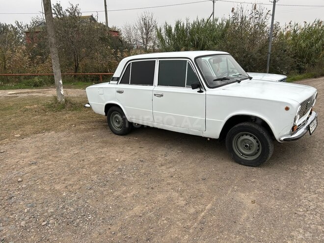 LADA (VAZ) 21011 1972, 30,000 km - 1.3 л - Saatlı