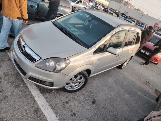 Opel Zafira 2005, 399,999 km - 1.9 l - Hacıqabul