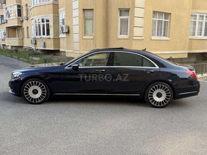 Mercedes  2016, 131,300 km - 3.0 l - Bakı