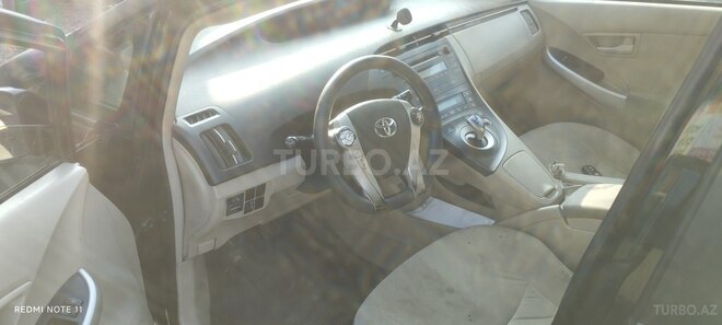 Toyota Prius 2011, 275,457 km - 1.8 l - Bakı