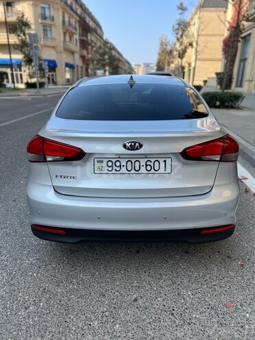 Kia Forte 2016, 151,278 km - 2.0 l - Bakı