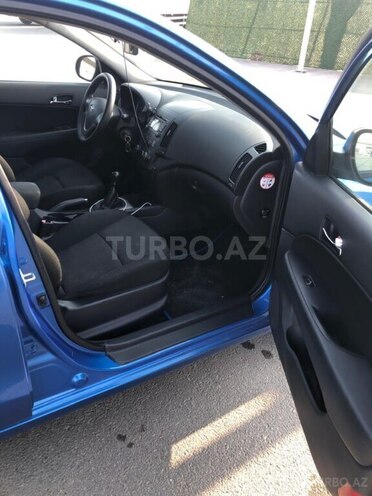Hyundai i30 2009, 247,000 km - 1.4 l - Bakı