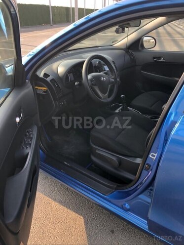 Hyundai i30 2009, 247,000 km - 1.4 l - Bakı