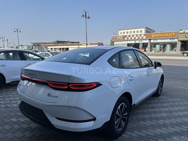 BYD Qin Plus-8