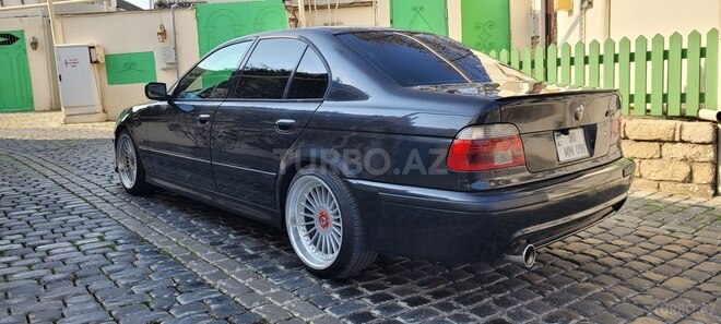 BMW 530 2002, 300,000 km - 3.0 л - Bakı