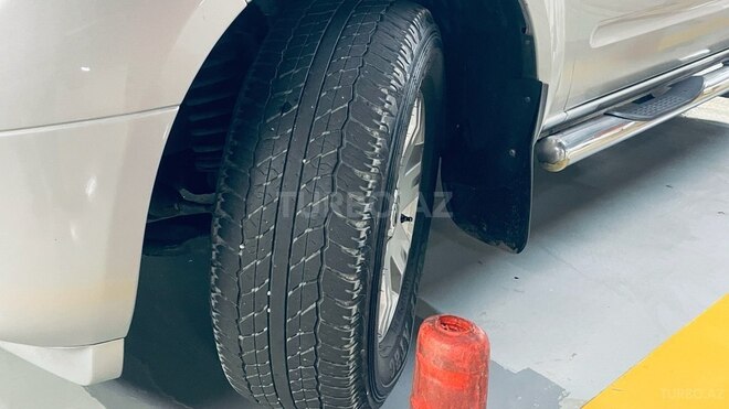 Nissan Pathfinder 2006, 120,000 km - 2.5 l - Gəncə