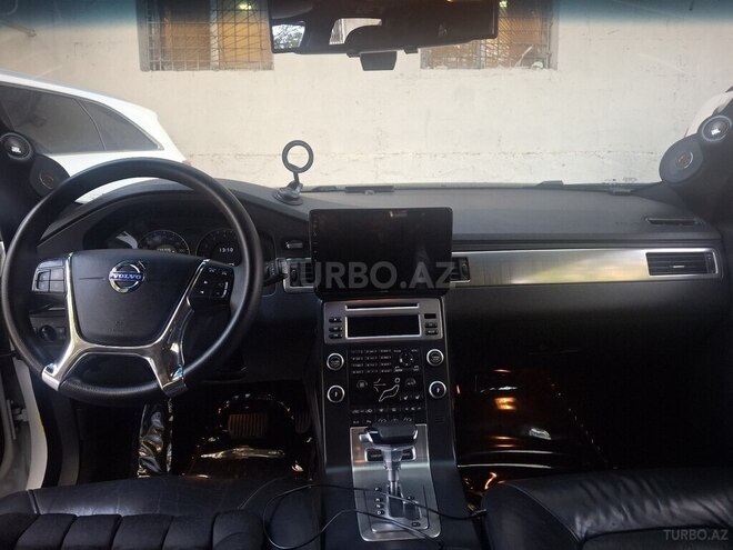 Volvo  2008, 290,000 km - 3.2 л - Bakı