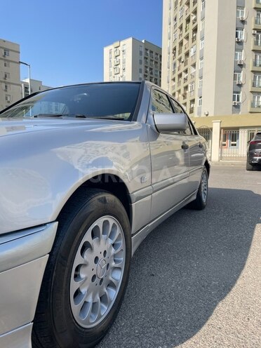 Mercedes C 180 1997, 411,294 km - 1.8 l - Bakı
