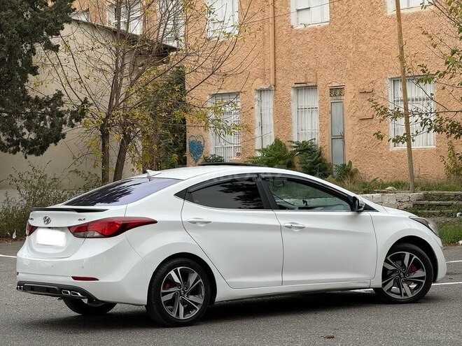 Hyundai Elantra 2014, 188,207 km - 1.8 l - Bakı
