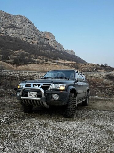 Nissan Patrol 2004, 400,000 km - 3.0 l - Bakı