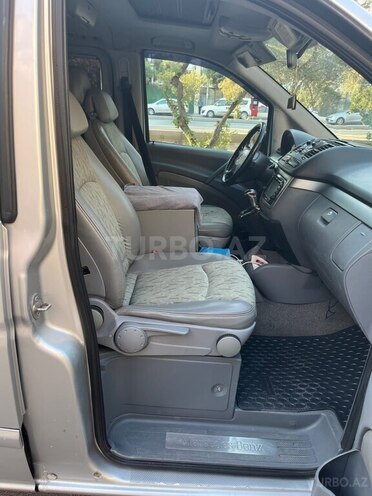 Mercedes Viano 2004, 299,500 km - 2.1 л - Bakı