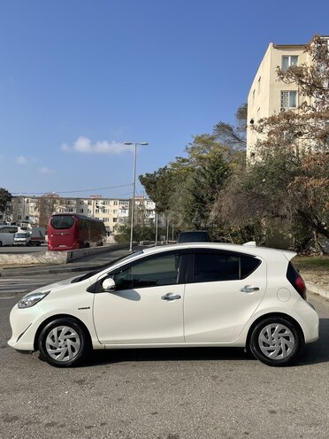 Toyota Aqua 2018, 138,000 km - 1.5 l - Bakı