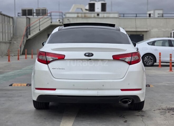 Kia Optima-4