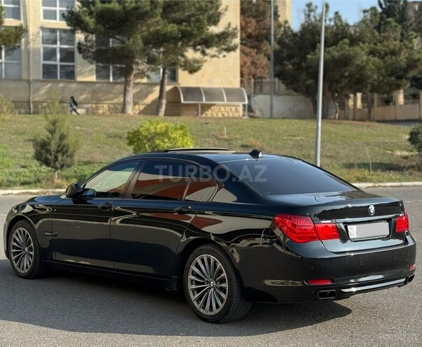 BMW 750 2010, 426,000 km - 4.4 l - Bakı