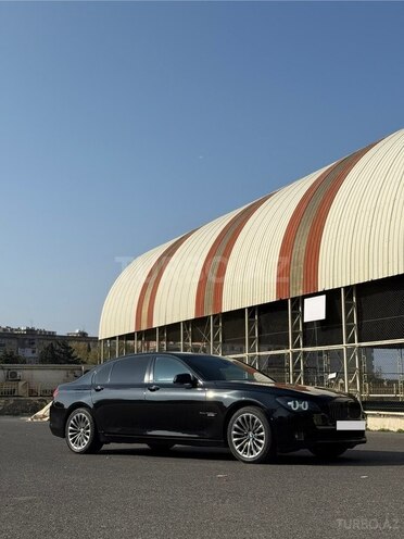 BMW 750 2010, 426,000 km - 4.4 l - Bakı
