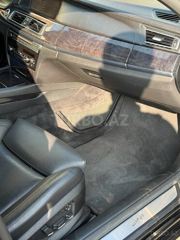 BMW 750 2010, 426,000 km - 4.4 l - Bakı