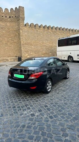 Hyundai Accent 2011, 237,000 km - 1.4 l - Bakı