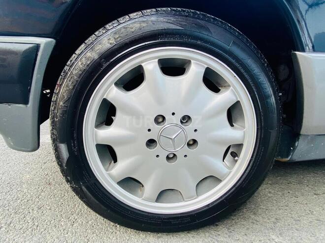 Mercedes 190 1991, 348,000 km - 2.0 л - Bakı