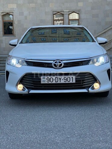 Toyota Camry-6