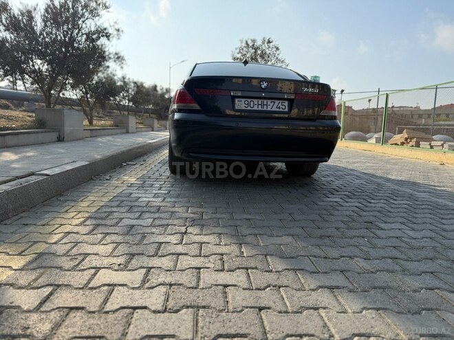 BMW 745 2004, 289,652 km - 4.4 l - Bakı