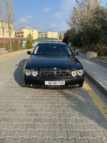 BMW 745 2004, 289,652 km - 4.4 l - Bakı